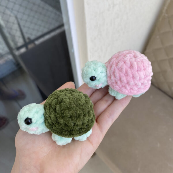 Mini Tartaruga Amigurumi de Pelúcia - Image 6