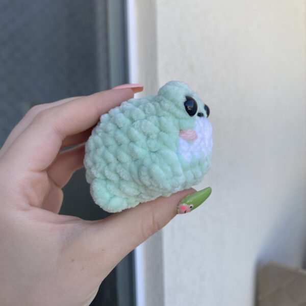 Sapo Amigurumi de Pelúcia - Image 3