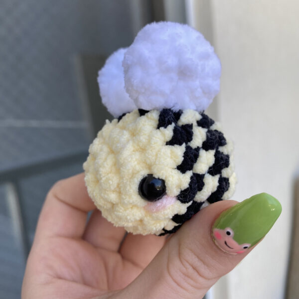 Mini Abelha Amigurumi de Pelúcia