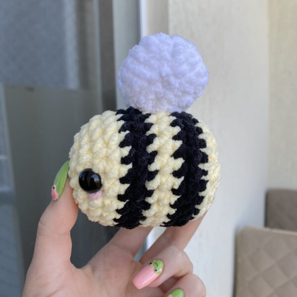 Abelha Amigurumi de Pelúcia - Image 2