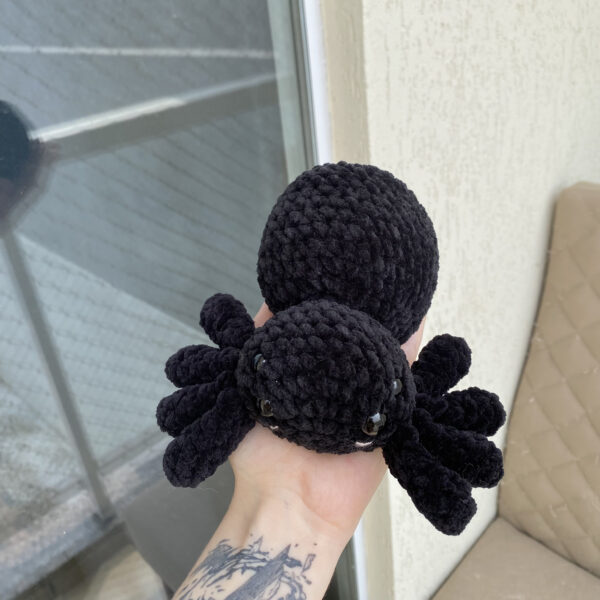 Aranha Amigurumi de Pelúcia - Image 3